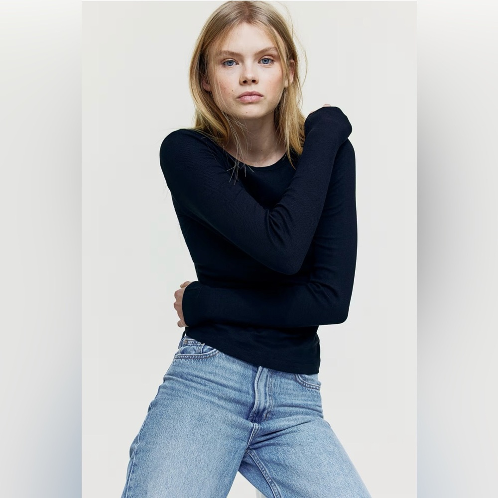 NWT H&M Black Long Sleeve Ribbed Top